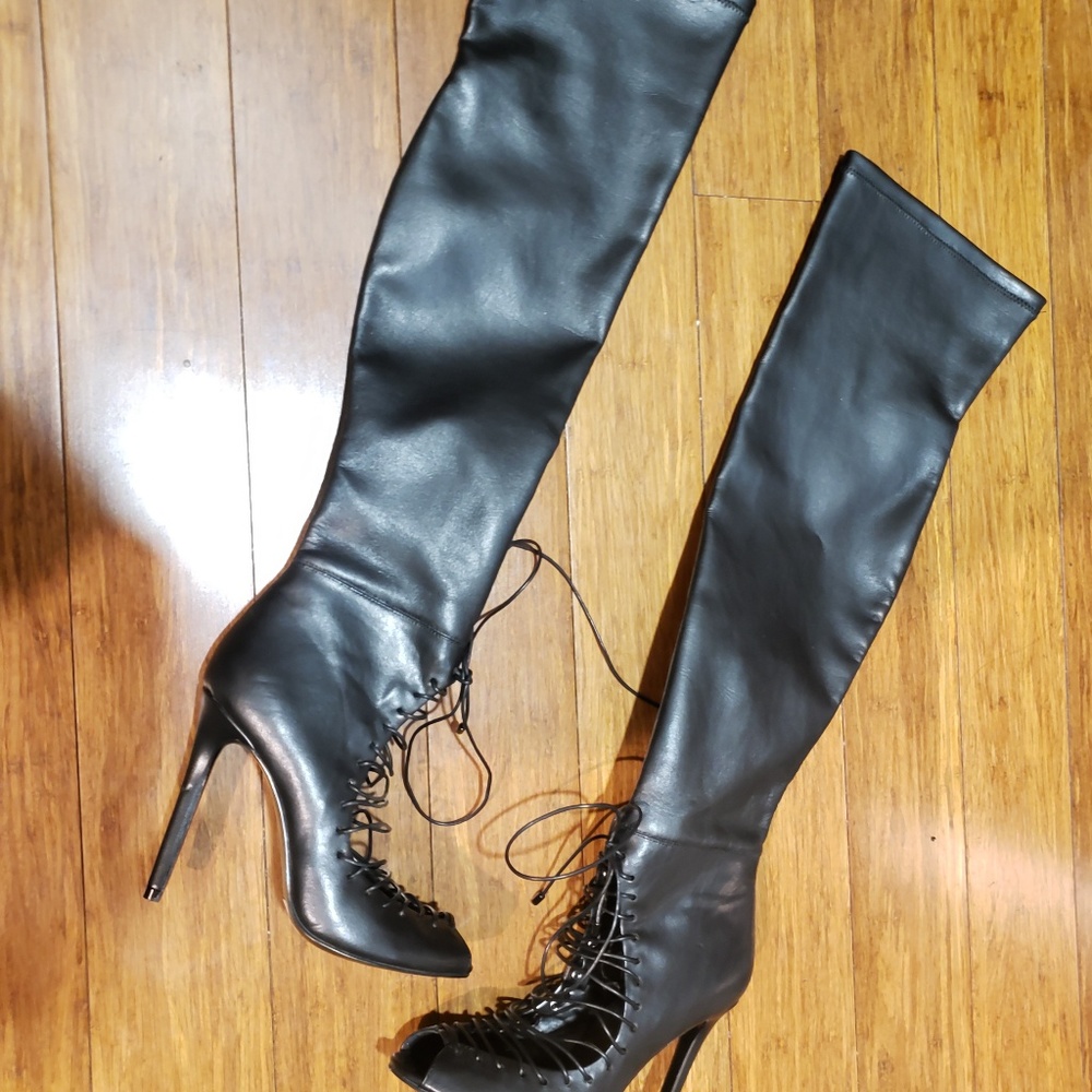 Black boots